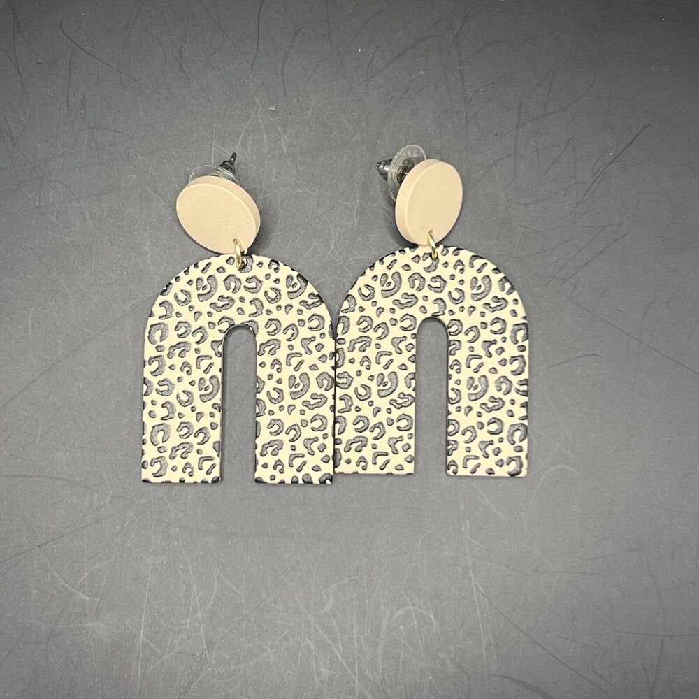 Earrings Leopard Print Rainbow U Shape Drop Lightweight Dangly Earrings